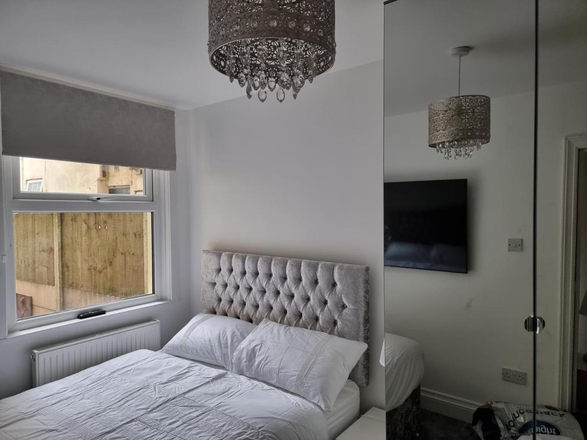 Granada Apartments Derby Road بلاكبول المظهر الخارجي الصورة